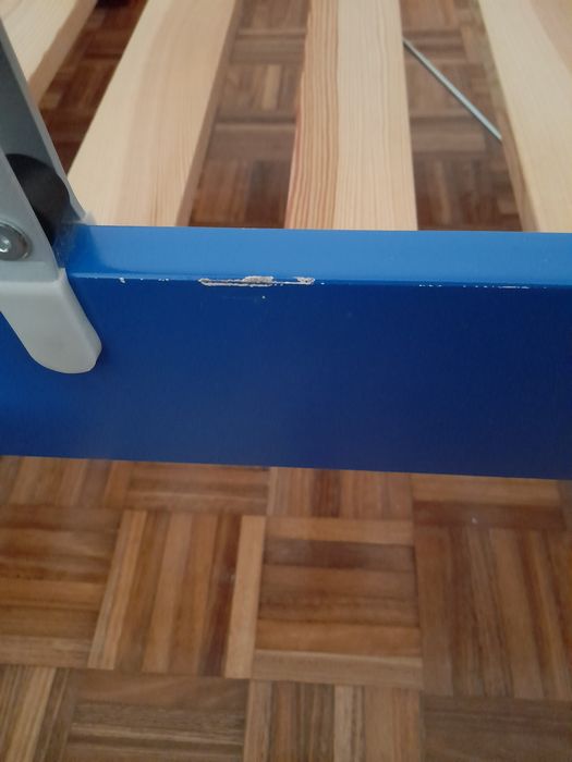 Cama de criança do ikea