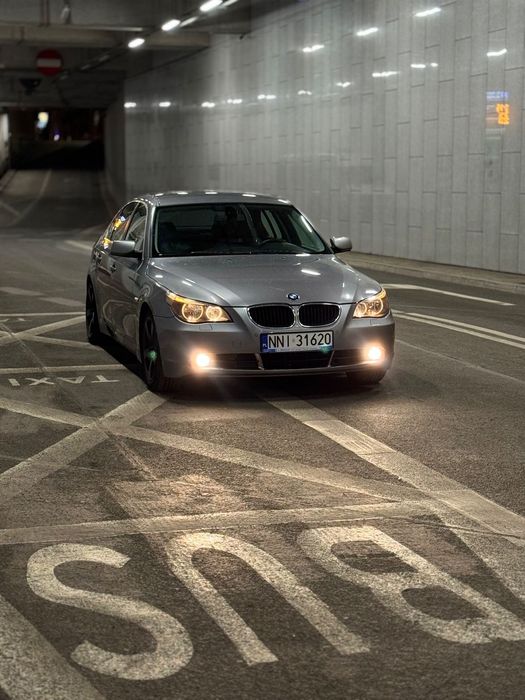 BMW Seria 5 BMW530d automat , skory , 2 cup holders