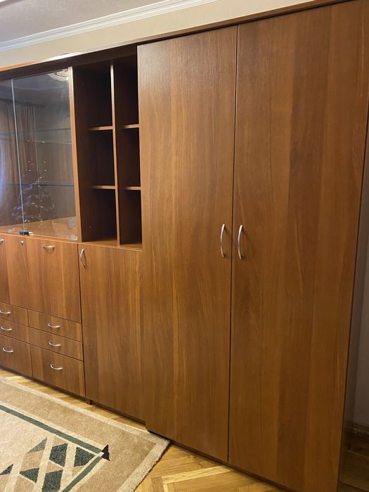 Стенка в гостинную