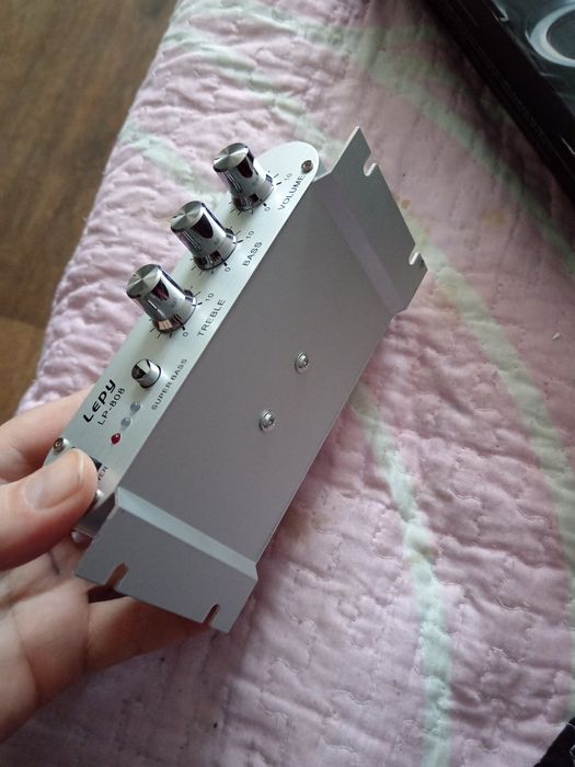 Авто усилитель Lepy LP-808
