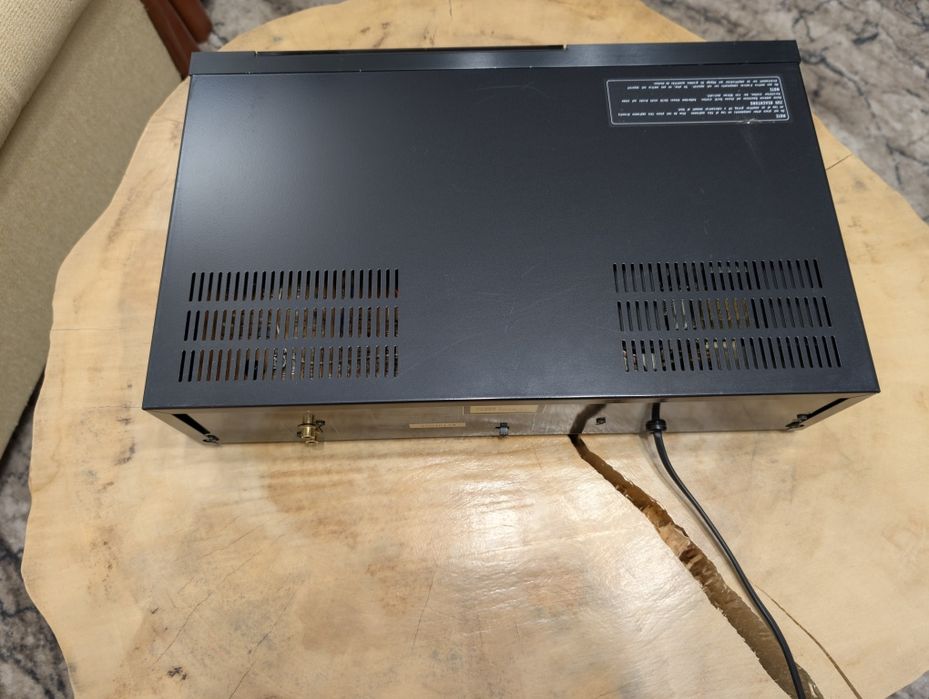 Hitachi DA-800 odtwarzacz CD