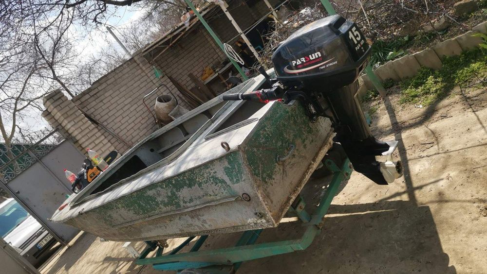 Лодка и мотор.  .