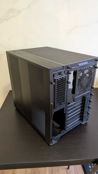 Caixa ATX Lian Li O11 AIR MINI Preta Vidro Temperado