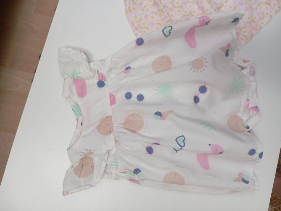 Komplet sukienek 56 dla dziewczynki