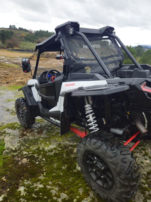 Polaris rzr 1000