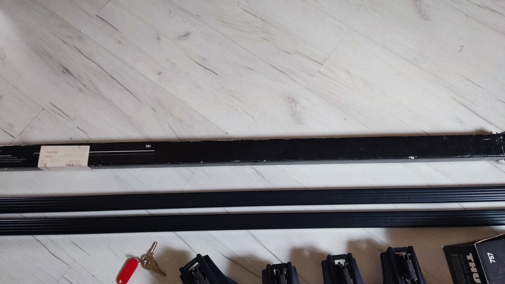 Belki Thule Loadbar ze stopami Rapid system 757
