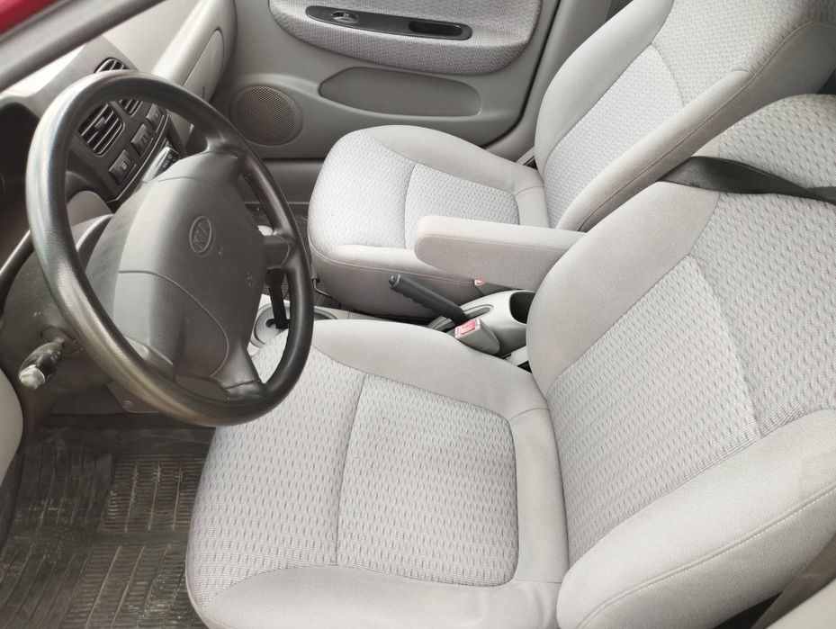 Kia rio 1.5 бензин Автомат,один власник
