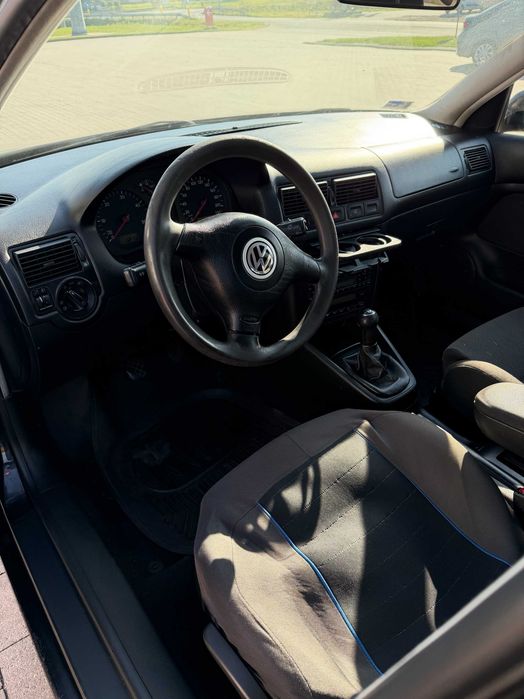 VW GOLF 4  1.9TDI  110km.