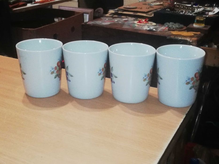 Kubki porcelanowe z Chodzieży PRL                M