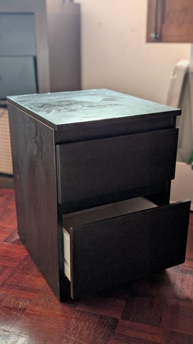 Mesa de Cabeceira "KULLEN"