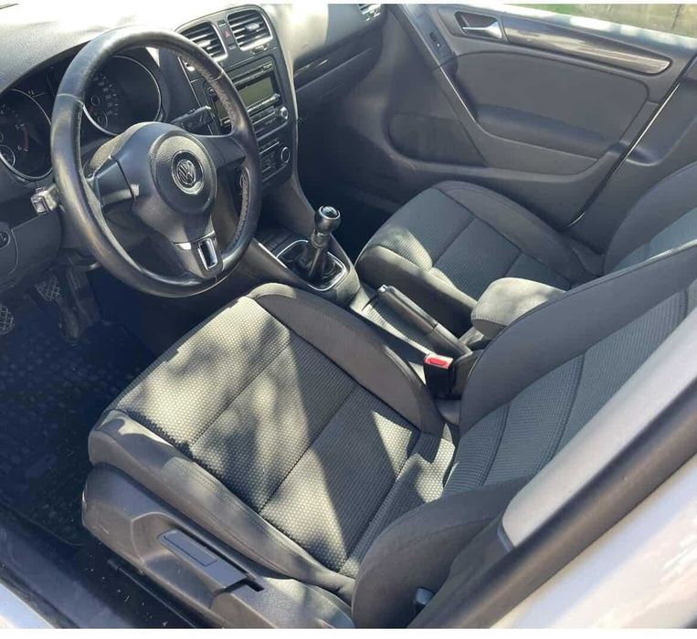 Volkswagen Golf 6 1.6 Tdi