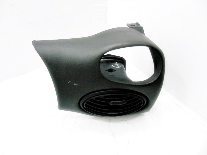 Kratka Nawiewu Prawa Ford Focus Mk1 Lift