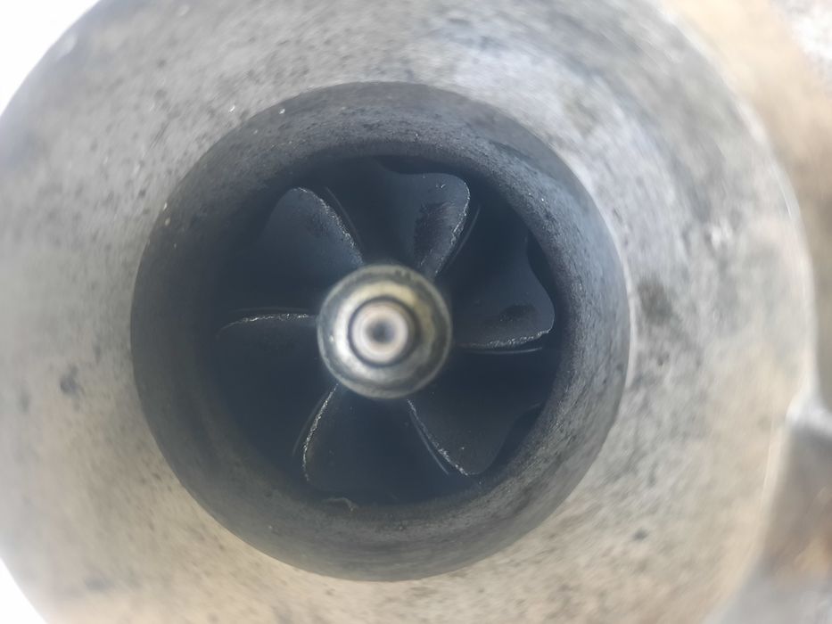 Турбіна Мерседес w203  2.2 CDI