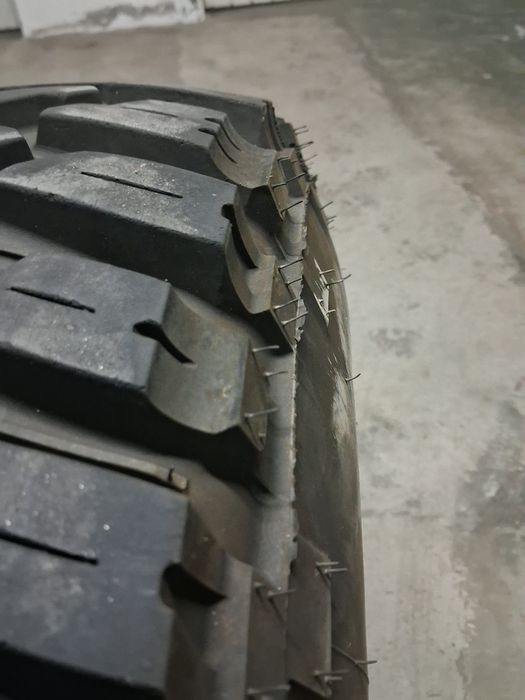 Vendo 4 jantes 15x10 com 4 pneus 35