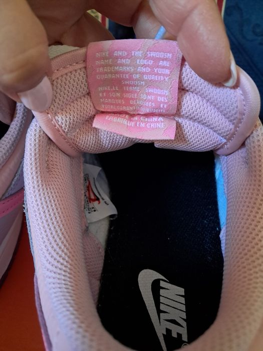Nike Dunk Low Rosa como novas