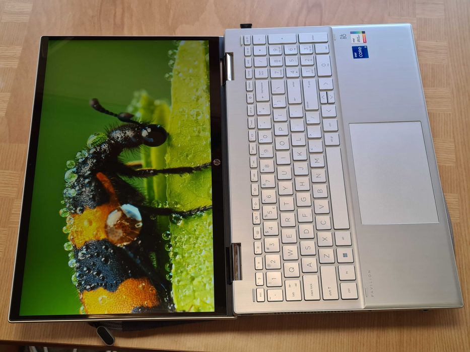 // POTĘŻNY I STYLOWY // Laptop  HP | Aż  24GB RAM | Stan idealny