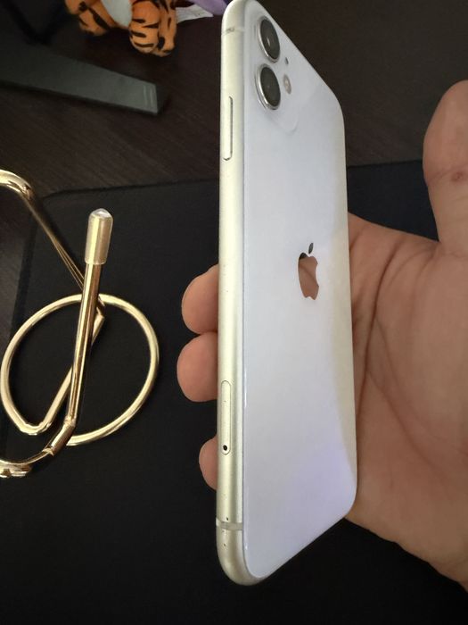 Iphone 11 64gb.