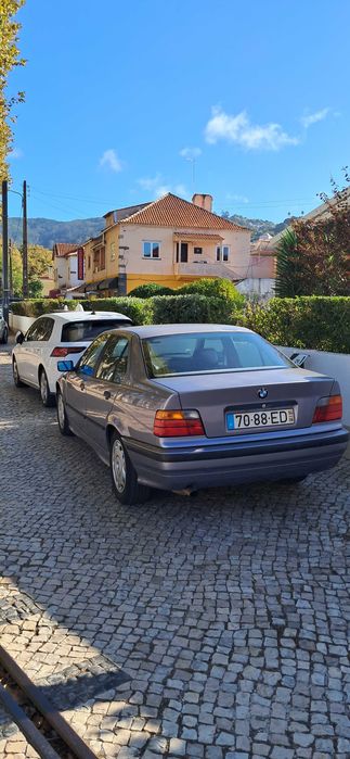 Bmw e36 sedan 320i Original foto 2