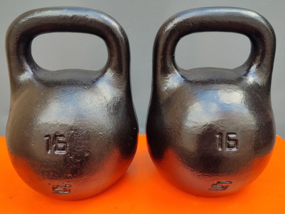 Гири 8 кг 16 кг. 24кг КЛЗ.32 кг спортивная