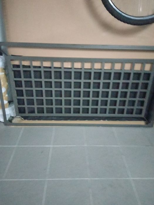 Mesas de ferro para casa ou jardim em preto