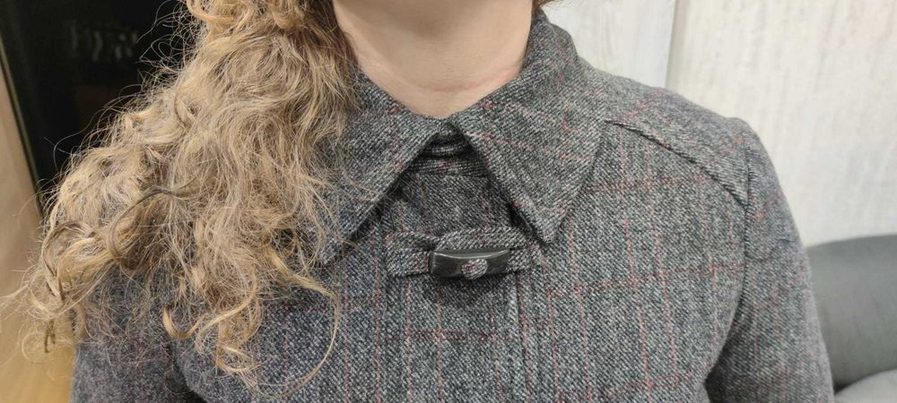 Płaszcz damski Esprit – 60% wełny – klasyczny, ciepły