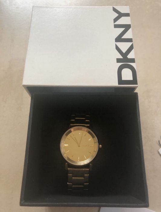 Zegarek DKNY Donna Karan złoty lustrzana tarcza