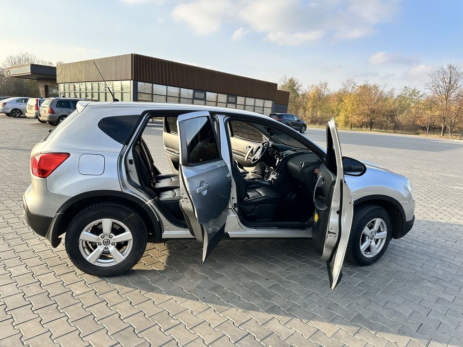 Nissan Oashqai j10