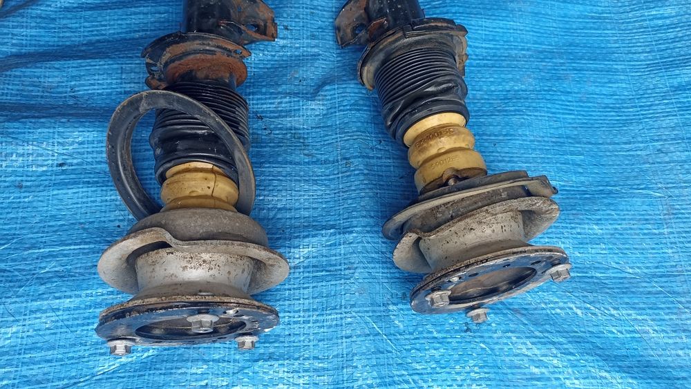 Передні амортизатори BMW 3 E90 E91 E92 E93 2005-2012р. 2.0 D N47
