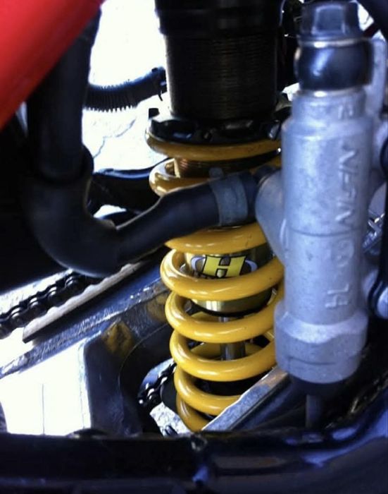 África Twins Rallye 750