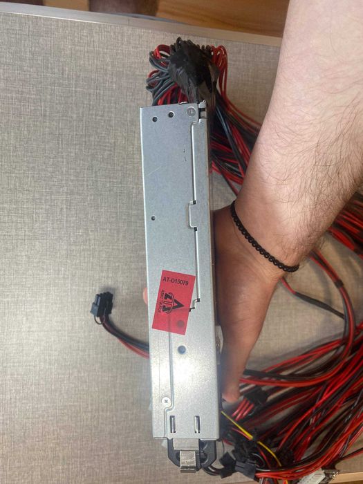 Серверный блок питания для GPU, Майнинг ферма
