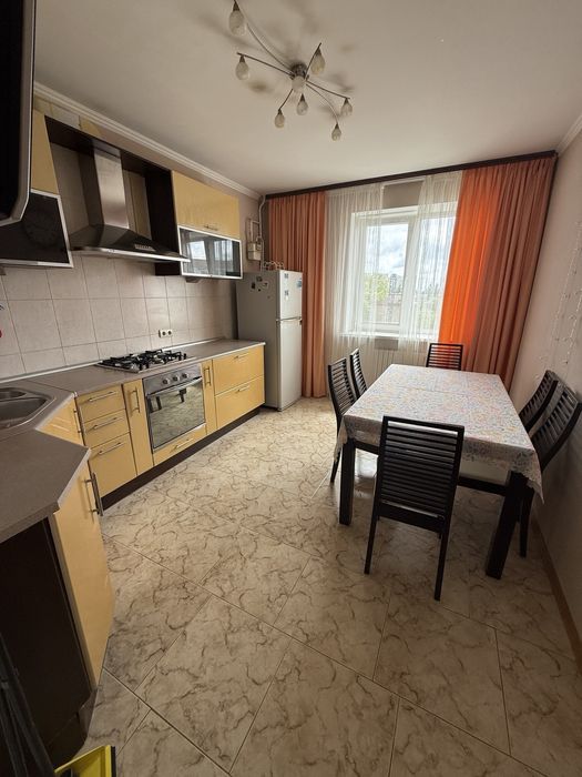 Сдам двухкомнатную квартиру / Фонтан