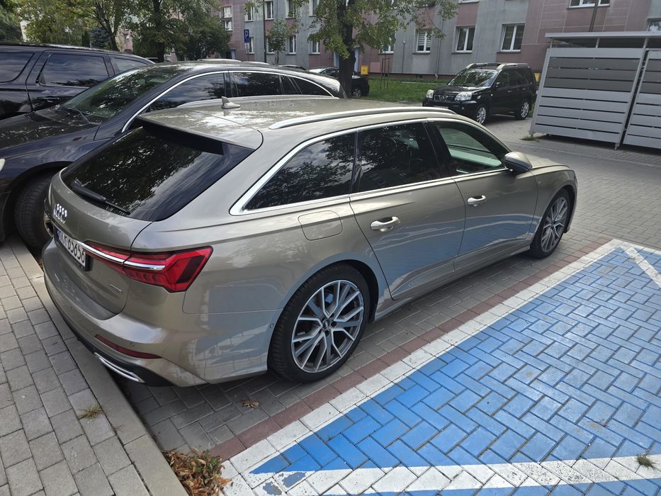 Audi A6 Avant