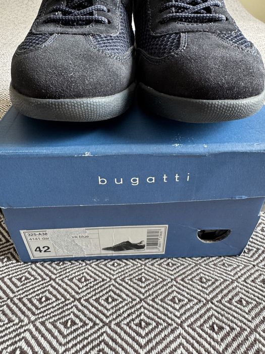 Кросівки Bugatti