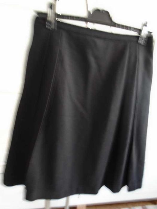 Saia preta inverno com bolsos
