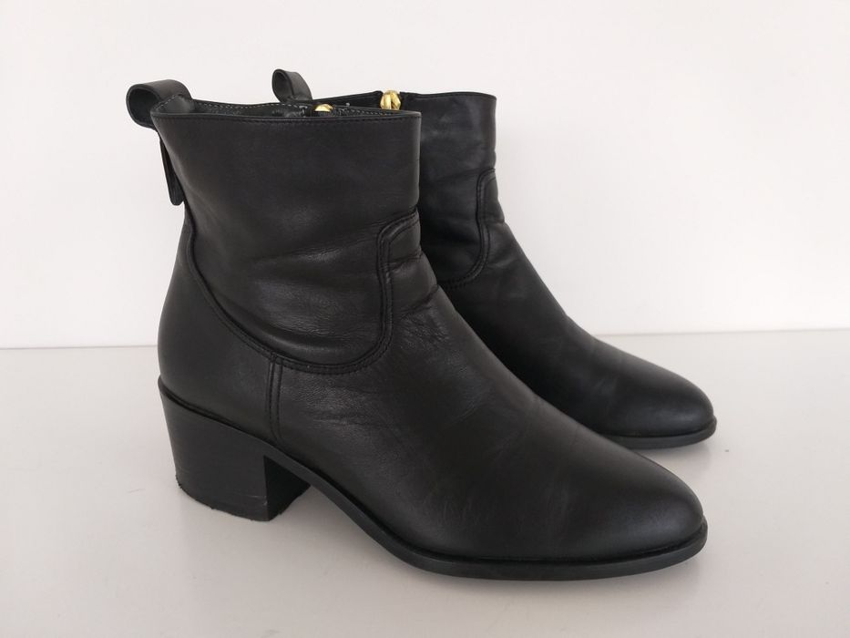 Buty botki skórzane Gino Rossi w rozmiarze 36