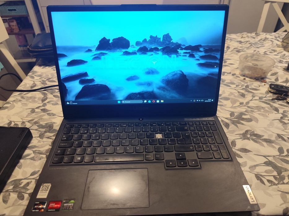 Lenovo Legion 5.