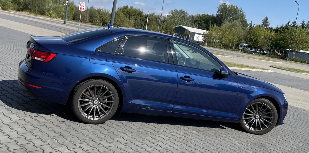 AUDI A4 S-line, 1.4TFSI 150 km, niski przebieg