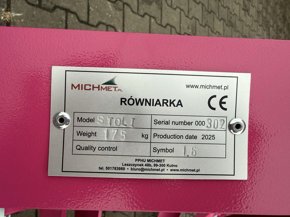 Profesjonalna równiarka do ujeżdżaln 160  cm wał 200 cm brona 240 cm