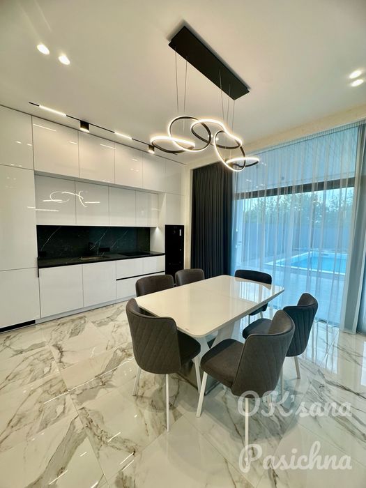 Аренда дома с бассейном и камином , Новоалександровка( Опытный , Науки