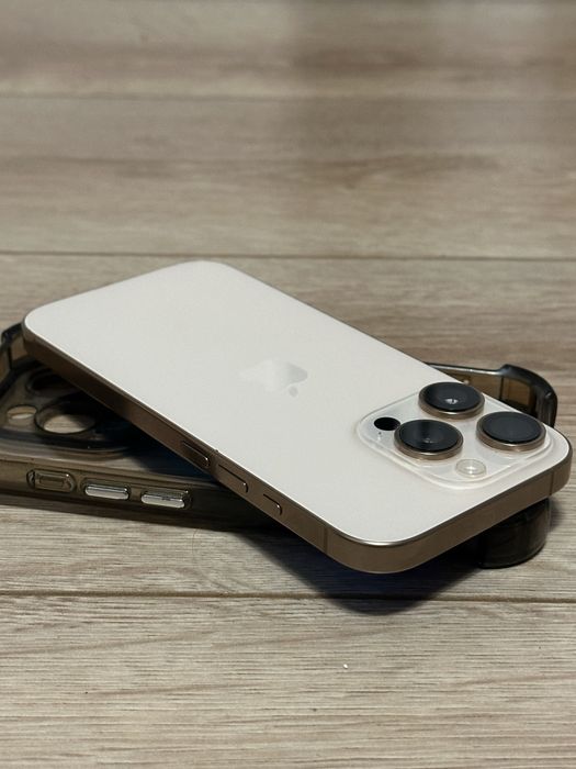Iphone 16 pro 89% kondycji baterii eSim