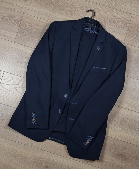 Garnitur męski komplet (marynarka+spodnie), elegancki, jak nowy