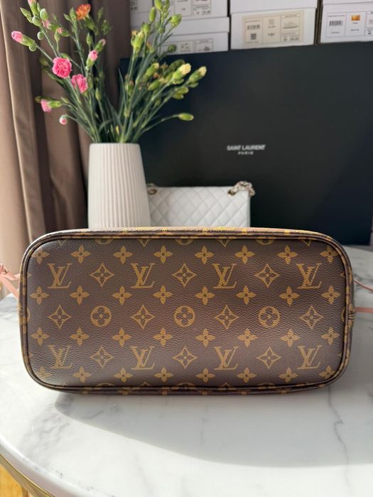 Torebka Louis Vuitton Neverfull MM Out