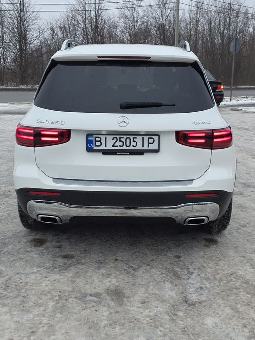 Продам стильний преміальний кросовер Mercedes-Benz  2025 год AMG пакет