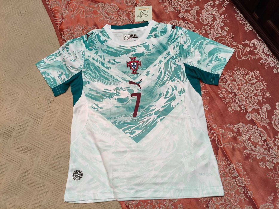 Camisola Criança Ronaldo Equipamento Portugal Branco | 2026