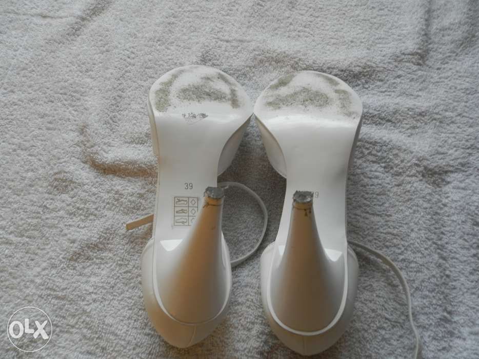 Buty ślubne białe rozmiar 39