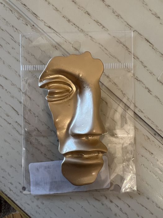 Брошки Броши (емаль)