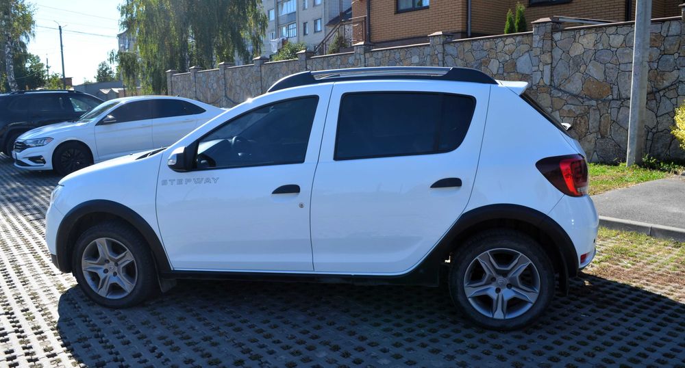 Renault Sandero Stepway 2021 1.5DСi   Zen