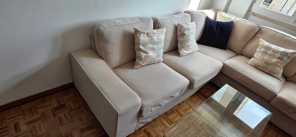 Sofá de canto KIVIK, 4 lugares, Tresund bege claro