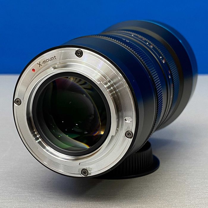 SIRUI Anamorphic 24mm f/2.8 1.33x (Fujifilm)