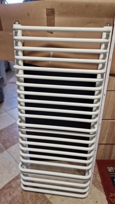 Grzejnik łazienkowy drabinkowy 117cm stan idealny